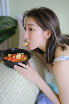 警花王梦溪雅照种子